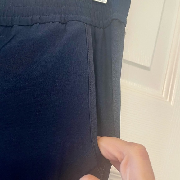 New - LOFT pants - Picture 3 of 6